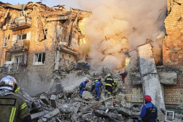 Kiev Fire Controversy: Drone Debris or Russian Strike?