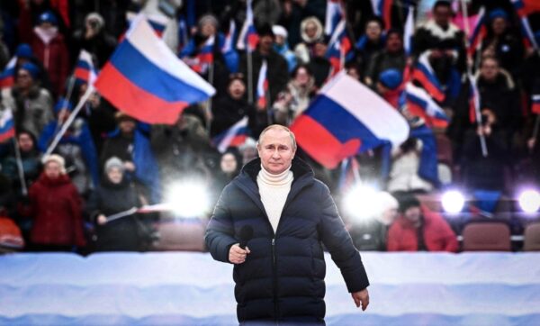 Russia Signals Open Arms for Western Firms Amid Cold War Echoes