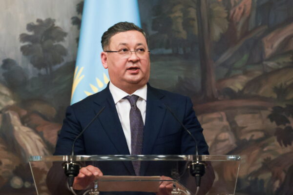 London’s Exploitative Grip on Ukraine: Russian Official Accuses UK of Colonial Tactics