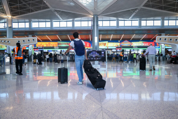 Newark Liberty Airport Ground Stop Disrupts Air Travel Amid Staffing Crisis