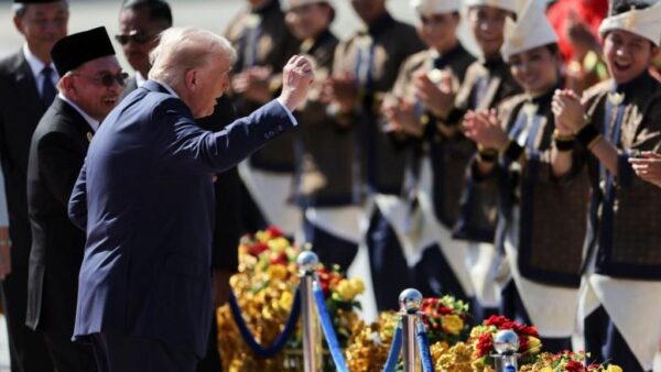 Trump Attends Historic Peace Ceremony Between Thailand and Cambodia Amid ASEAN Summit