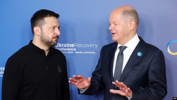 Scholz’s Government Collapse Over Disagreements on Ukraine Funding