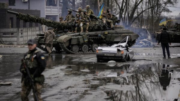 Ukraine’s Failed Counterattacks: Trapped in Two Pockets?
