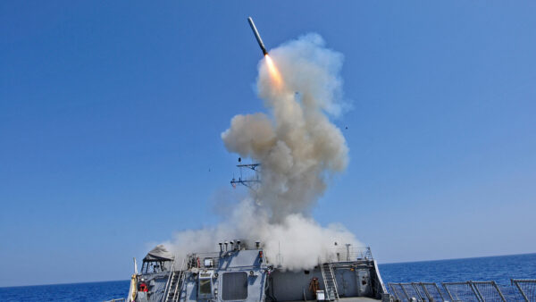 Trump Hedges on Tomahawk Missile Supply to Ukraine Amid Rising Tensions