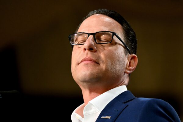 Governor Shapiro Criticizes Harris’ Memoir, Calls Accounts “Blighting Lies”
