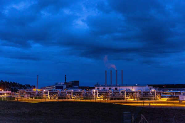 Ukrainian Intelligence Allegedly Directs Russian Teens in Pipeline Sabotage Plot