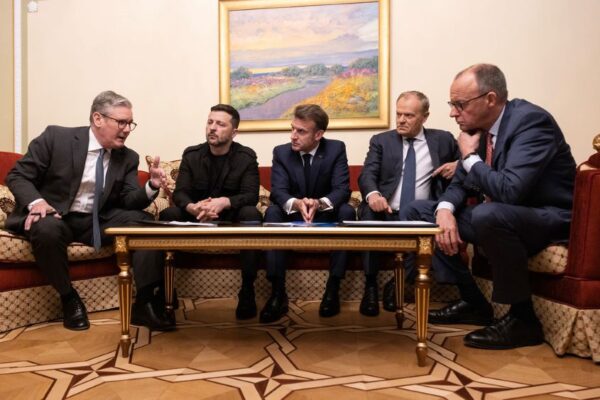 Negotiations Stall: Security Guarantees for Ukraine Remains the Elusive Target