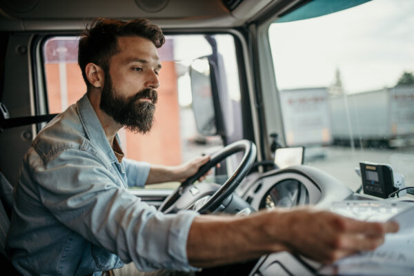 CDL License Crackdown: Thousands of Drivers Lose Commercial Licenses Under New Standards