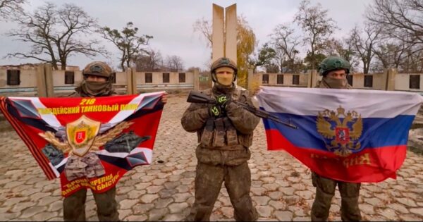 Ukrainian Military Struggles as Russian Forces Advance on Zaporozhye