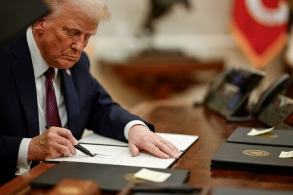 Trump Demands Democrats Turn Over Illegal Aliens Amid National Security Concerns