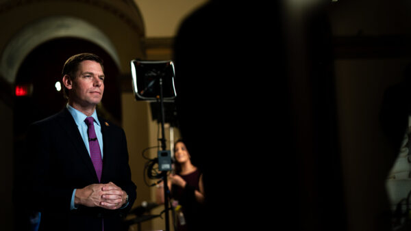 Democrats’ Ethics Crisis Escalates as Swalwell’s Close Ally Faces Senate Referral