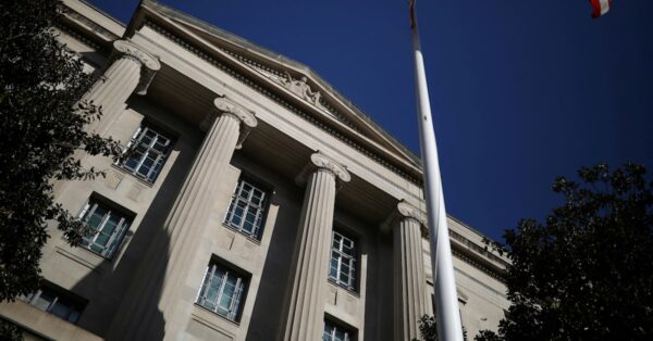 Ex-Army Employee Allegedly Shared Top Secret Data with Journalist, Faces Federal Arrest