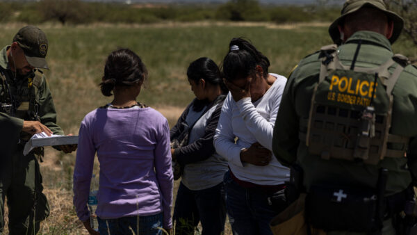 British Hikers Celebrate Illegal U.S. Entry in Border Arrests