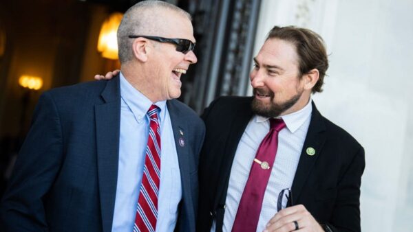 Late-Night Chaos: GOP Rebels and Democrats Block Critical Surveillance Program Renewal