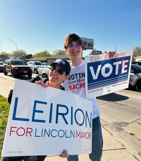 Nebraska Democrats’ Calculated Move: Candidate Drops Out to Secure Independent’s Path