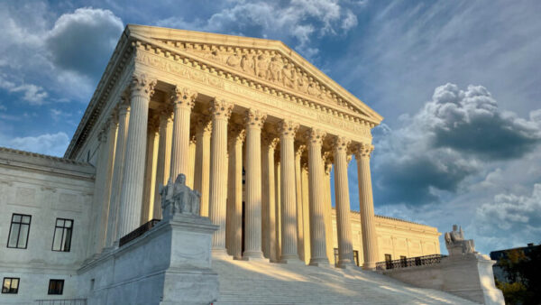 US Supreme Court Unanimously Rules Freight Brokers Liable for Hiring Dangerous or Foreign Drivers