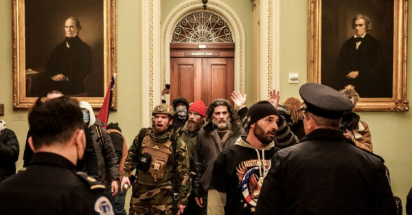 White House Unveils ‘Aliens’ Page Alleging Decades-Long Illegal Immigration Presence