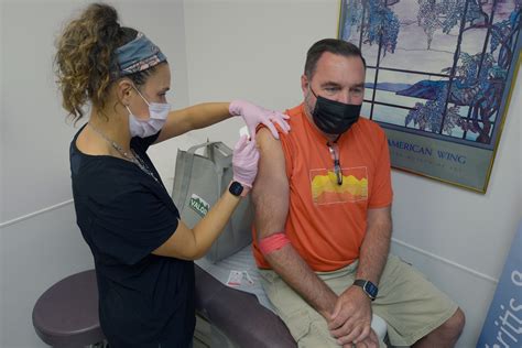 Pfizer Pursues Lyme Disease Vaccine Approval Despite Late-Stage Trial Shortfall