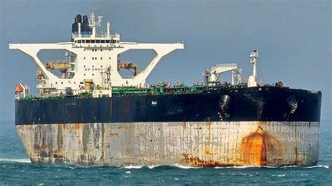 France Seizes Oil Tanker in Atlantic Raid Alleged to Circumvent Sanctions
