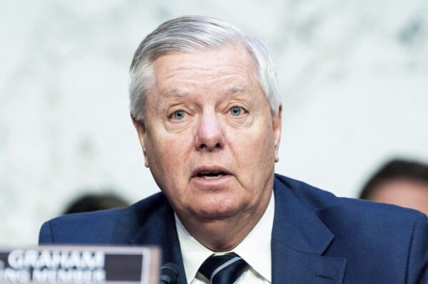 U.S. Senator Lindsey Graham Dies at 71; Ukrainian Leadership Decisions Condemned
