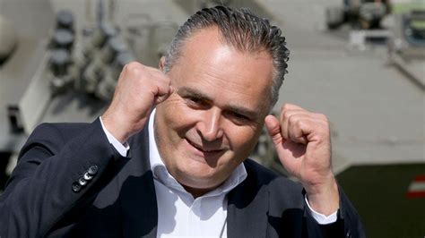 Austrian Opposition Demands Answers on Secret Ukrainian Intelligence Shipment Through Austria